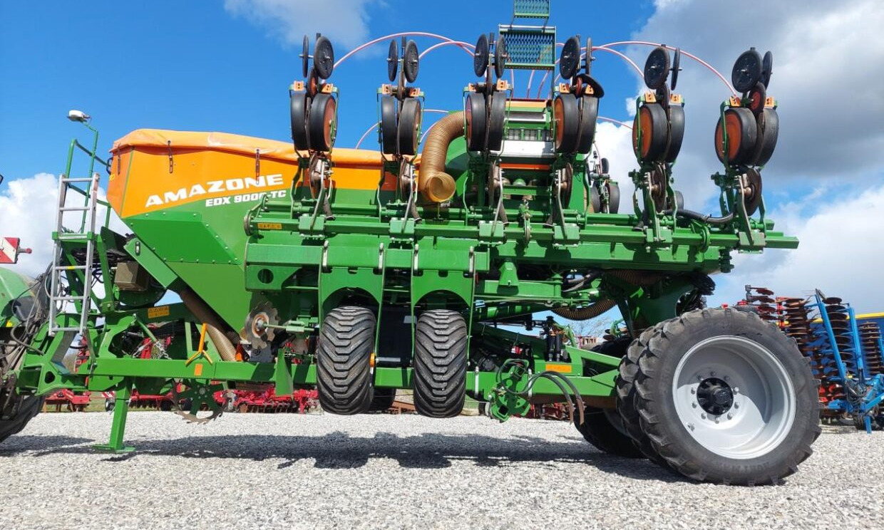 Amazone EDX 9000-TC MED GPS - آلة نثر البذور الدقيقة: صورة 2 Amazone EDX 9000-TC MED GPS - آلة نثر البذور الدقيقة: صورة 2