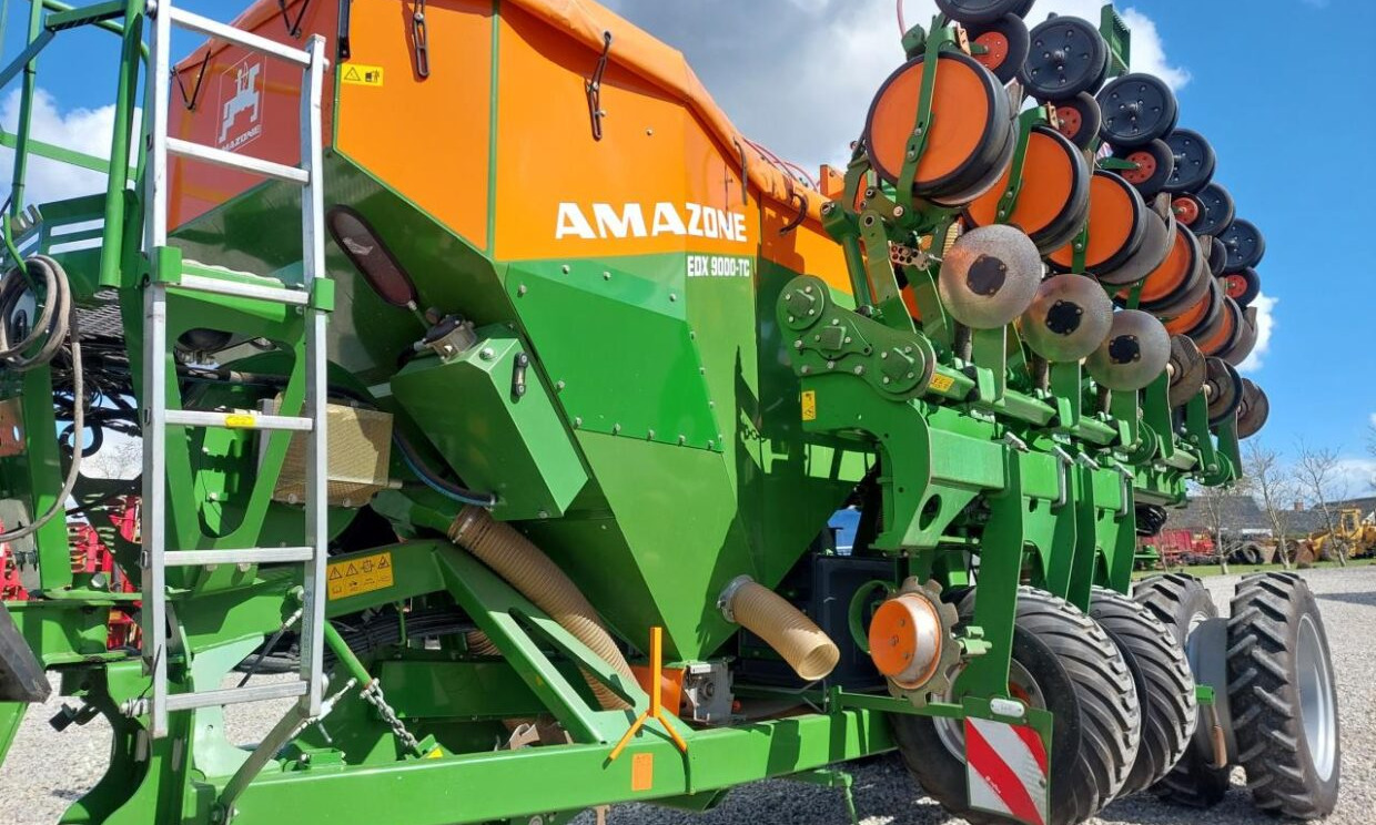 Amazone EDX 9000-TC MED GPS - آلة نثر البذور الدقيقة: صورة 3 Amazone EDX 9000-TC MED GPS - آلة نثر البذور الدقيقة: صورة 3