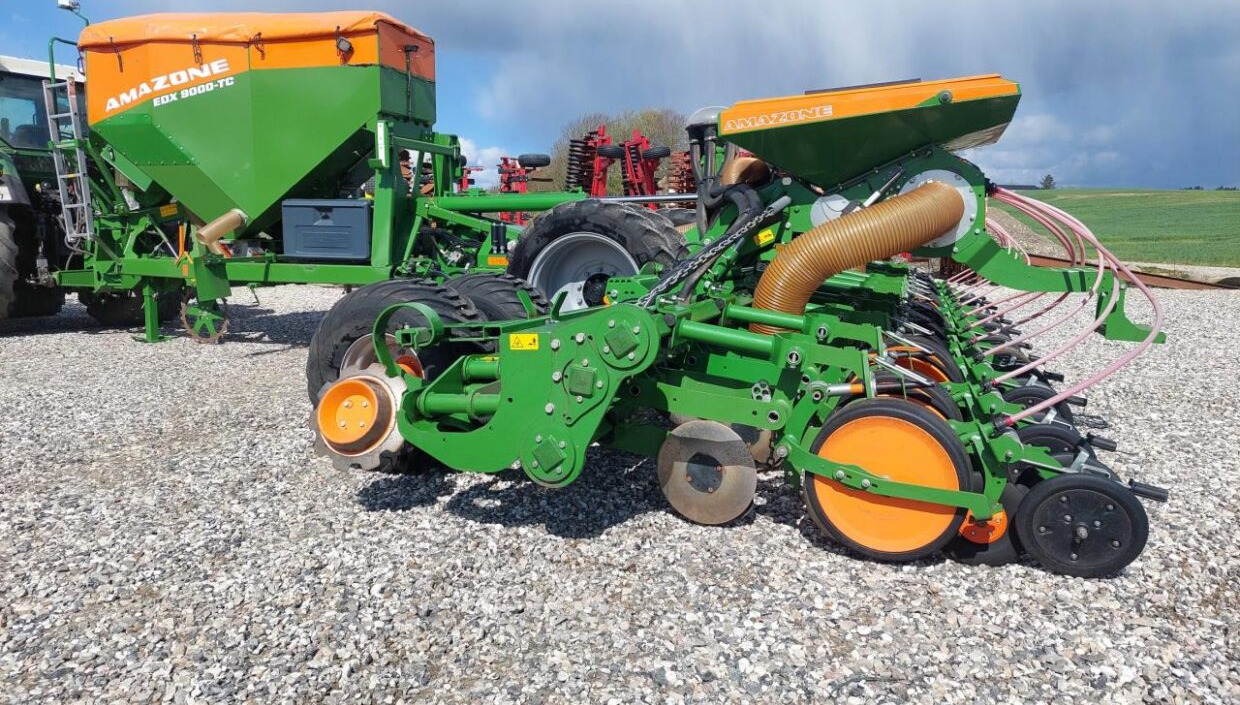 Amazone EDX 9000-TC MED GPS - آلة نثر البذور الدقيقة: صورة 4 Amazone EDX 9000-TC MED GPS - آلة نثر البذور الدقيقة: صورة 4