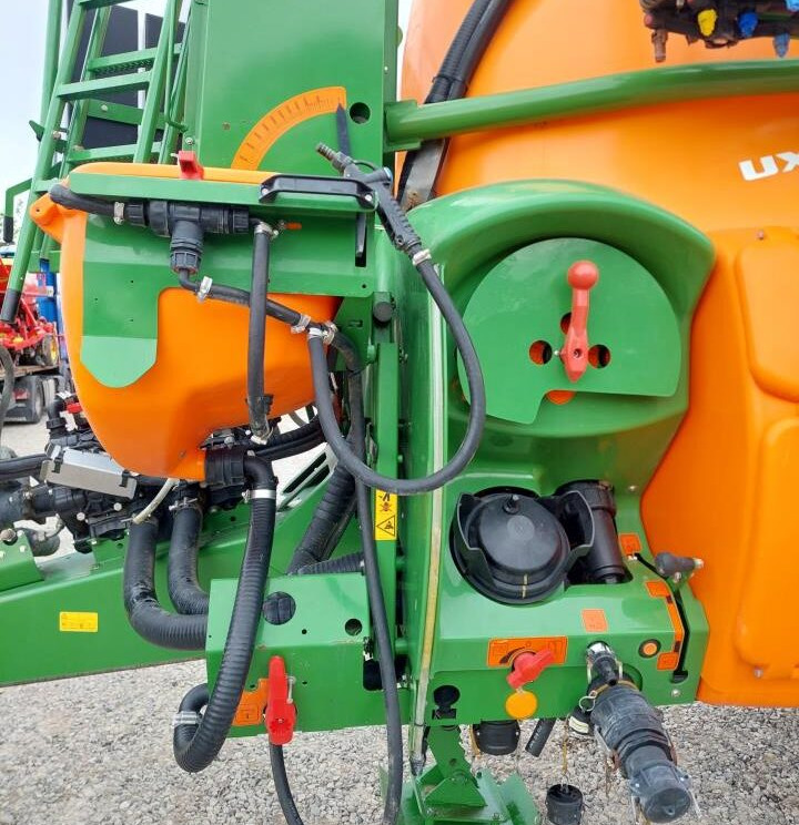 Amazone UX 5200 - 28m med Ama-Select - بخاخ مقطورة: صورة 4 Amazone UX 5200 - 28m med Ama-Select - بخاخ مقطورة: صورة 4