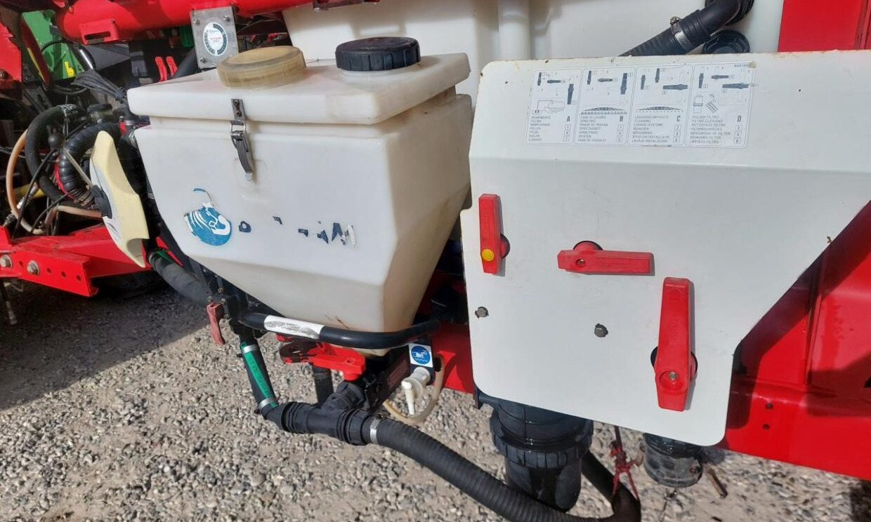 بخاخ مقطورة Bargam COMPACT 4200 -28M: صورة 9 بخاخ مقطورة Bargam COMPACT 4200 -28M: صورة 9