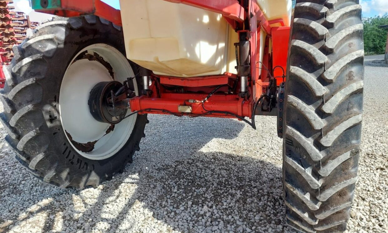 Bargam Compact 6200 - 24-36m med GPS - بخاخ مقطورة: صورة 5 Bargam Compact 6200 - 24-36m med GPS - بخاخ مقطورة: صورة 5