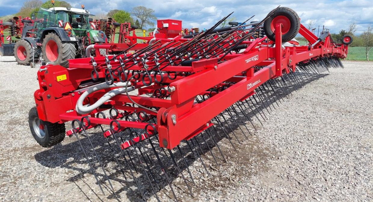 زحافة CMN Flex-Weeder 18m med frøudstyr: صورة 9