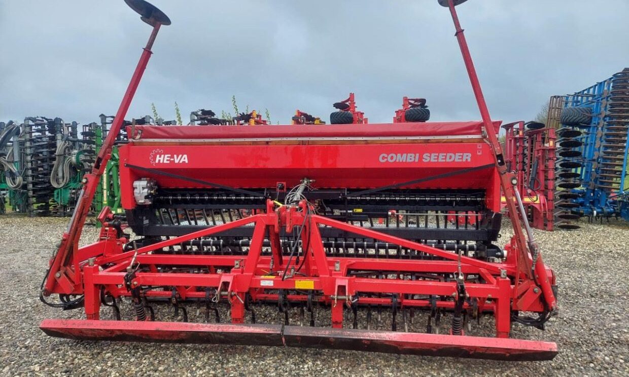 HE-VA Combi-Seeder 4m - آلة البذار متعددة الوظائف: صورة 1 HE-VA Combi-Seeder 4m - آلة البذار متعددة الوظائف: صورة 1