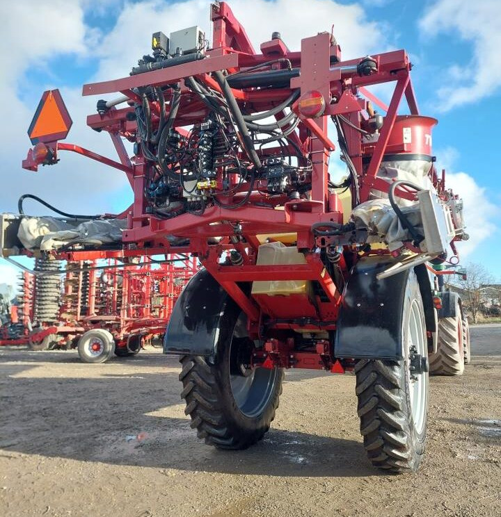 Hardi Commander 7000i - 36 m Twin - بخاخ مقطورة: صورة 4 Hardi Commander 7000i - 36 m Twin - بخاخ مقطورة: صورة 4