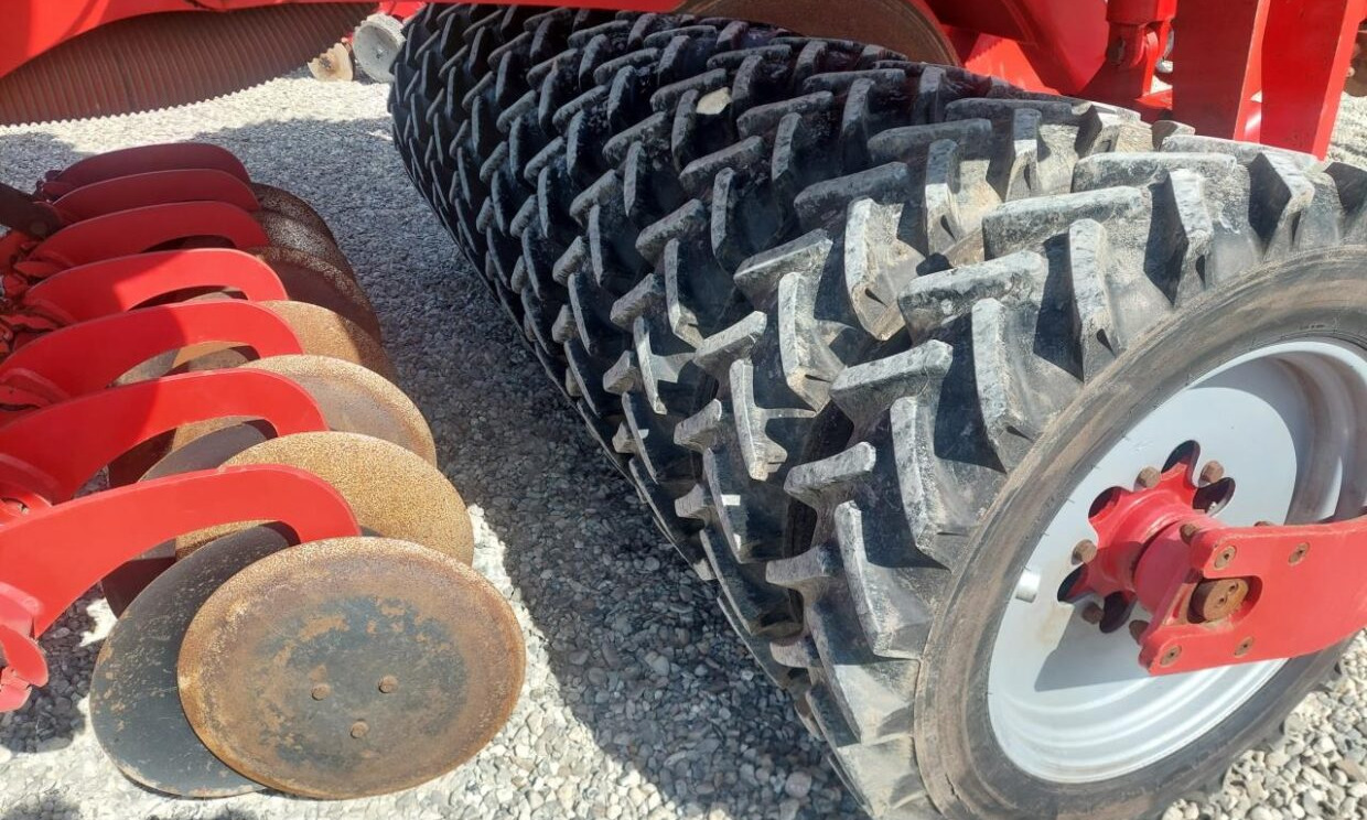 Horsch Focus 6 TD - 3 Punkt - آلة البذر: صورة 5 Horsch Focus 6 TD - 3 Punkt - آلة البذر: صورة 5