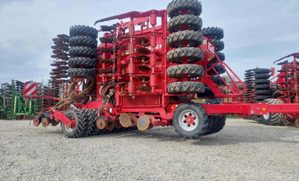 Horsch Pronto 6 DC PPF - آلة البذار متعددة الوظائف: صورة 1 Horsch Pronto 6 DC PPF - آلة البذار متعددة الوظائف: صورة 1