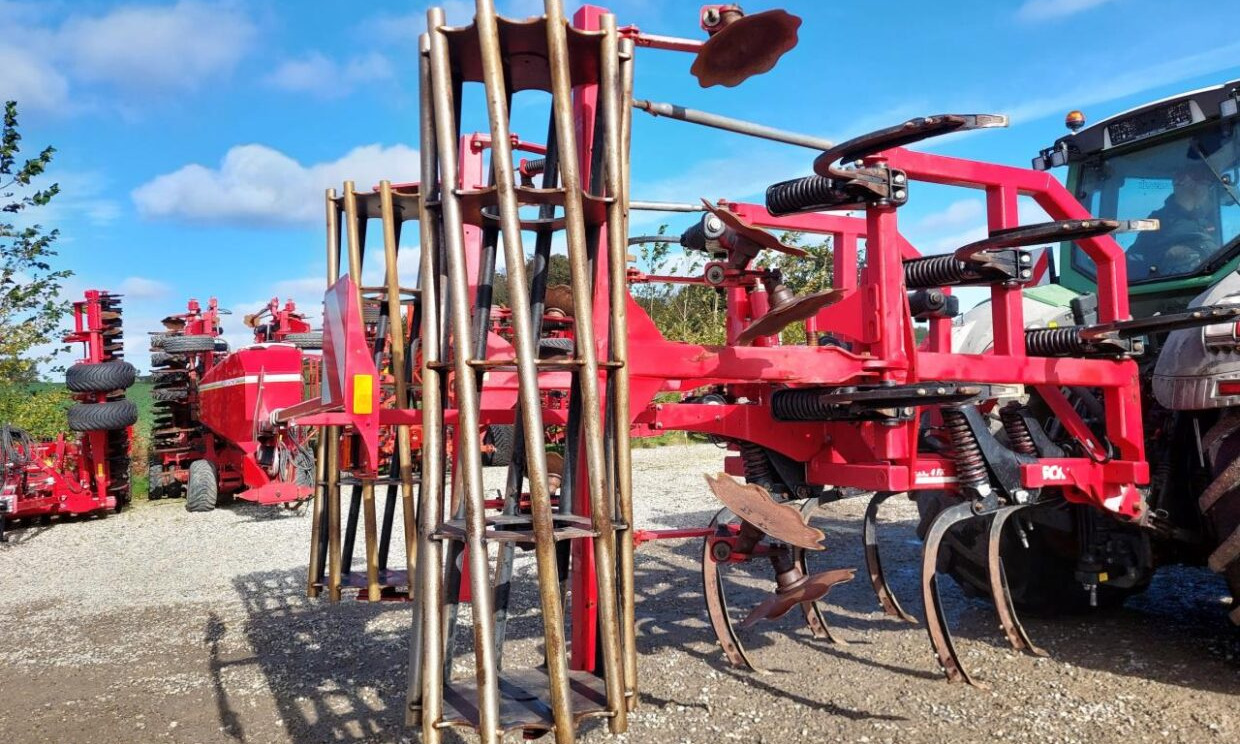 Horsch Terrano 4 FX - زحافة: صورة 4 Horsch Terrano 4 FX - زحافة: صورة 4