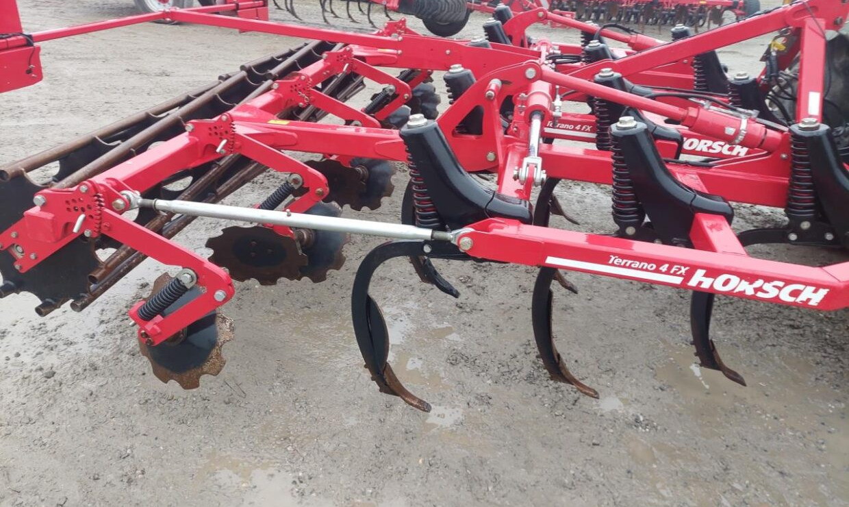 Horsch Terrano 4 FX - المحراث: صورة 4 Horsch Terrano 4 FX - المحراث: صورة 4