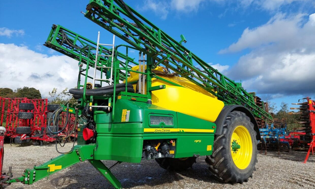 John Deere R962i - 28m - بخاخ مقطورة: صورة 1 John Deere R962i - 28m - بخاخ مقطورة: صورة 1