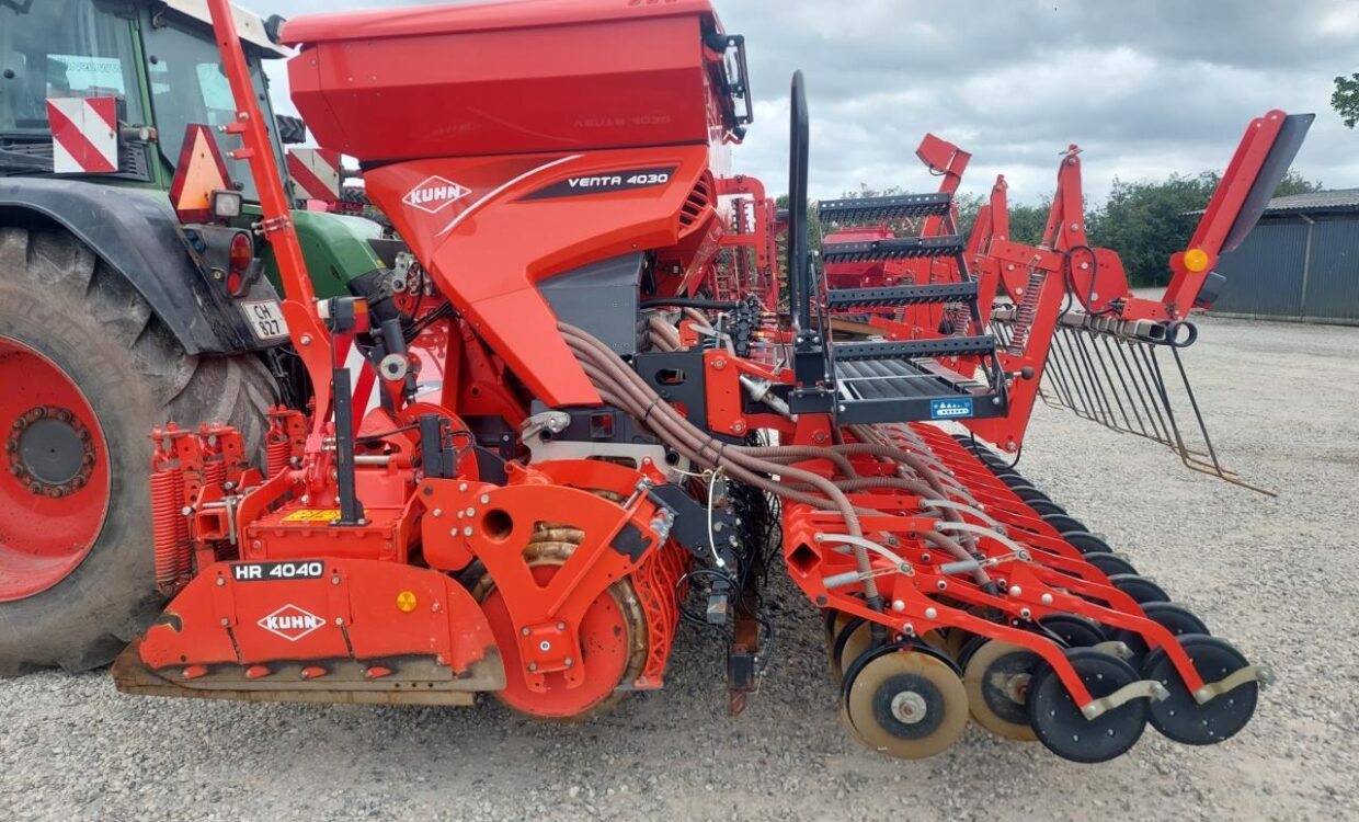 Kuhn Kuhn Venta 4030 / HR 4004 - آلة البذار متعددة الوظائف: صورة 3 Kuhn Kuhn Venta 4030 / HR 4004 - آلة البذار متعددة الوظائف: صورة 3