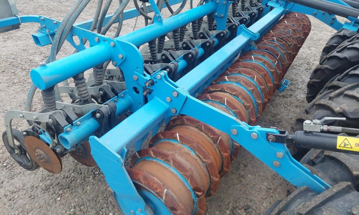 آلة البذر Lemken COMPACT-SOLITAIR 9/400 HD: صورة 9 آلة البذر Lemken COMPACT-SOLITAIR 9/400 HD: صورة 9