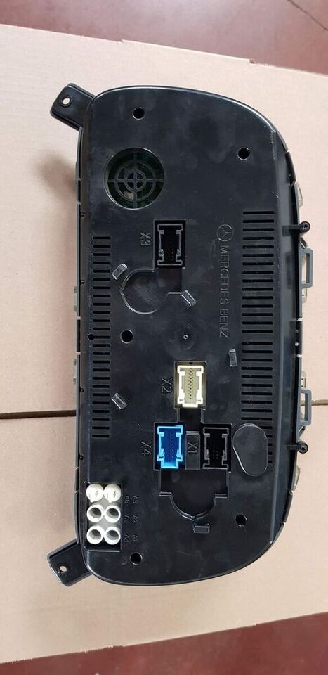 Continental FR/CPC   Mercedes-Benz ACTROS MP2 - وحدة تحكم الكتروني - شاحنة: صورة 4 Continental FR/CPC   Mercedes-Benz ACTROS MP2 - وحدة تحكم الكتروني - شاحنة: صورة 4