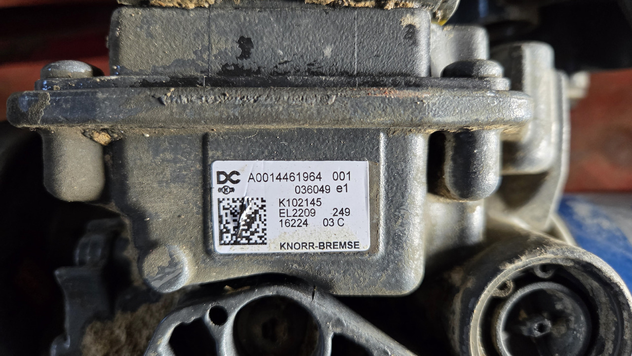 KNORR-BREMSE CONTROL UNIT EAPU K 102145 - وحدة تحكم الكتروني - شاحنة: صورة 5 KNORR-BREMSE CONTROL UNIT EAPU K 102145 - وحدة تحكم الكتروني - شاحنة: صورة 5