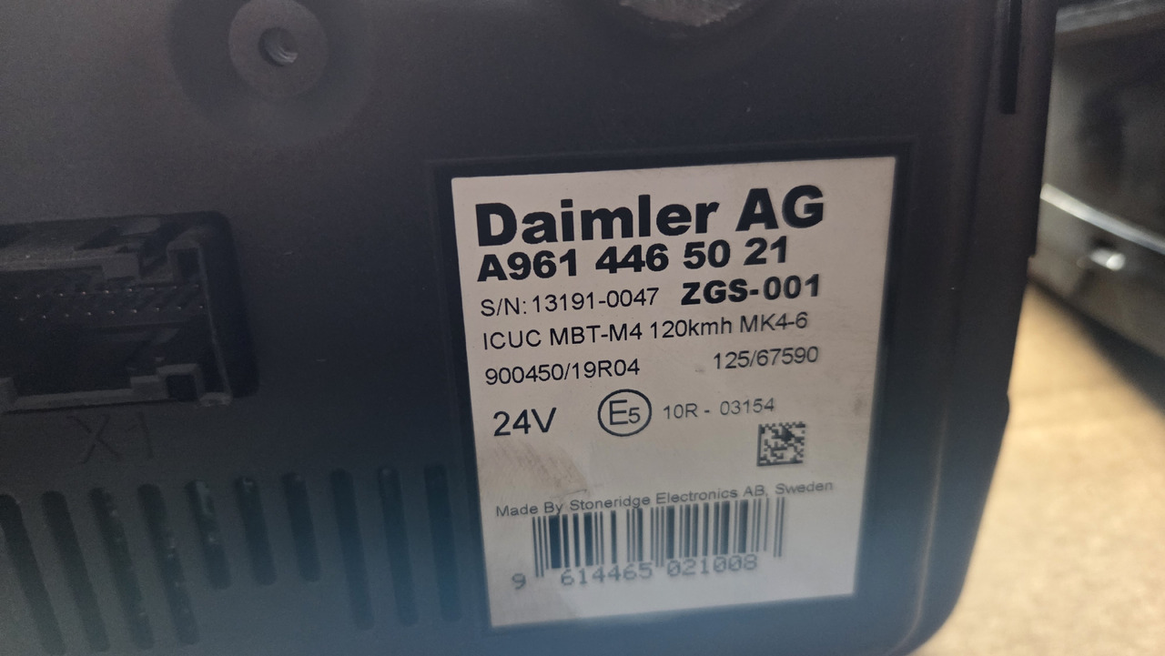 MERCEDES-BENZ INSTRUMENT PANEL ACTROS -ATEGO - لوحة القيادة - شاحنة: صورة 3 MERCEDES-BENZ INSTRUMENT PANEL ACTROS -ATEGO - لوحة القيادة - شاحنة: صورة 3