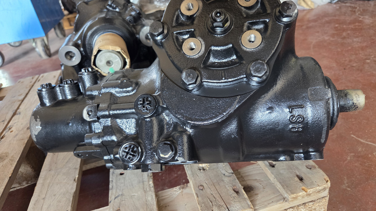 MERCEDES-BENZ POWER STEERING ACTROS - عجلة القيادة: صورة 5 MERCEDES-BENZ POWER STEERING ACTROS - عجلة القيادة: صورة 5