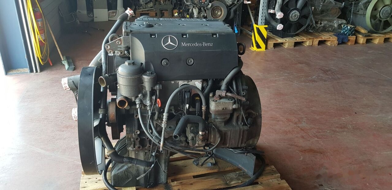 Mercedes-Benz OM 904 LA   Mercedes-Benz ATEGO - محرك - شاحنة: صورة 2 Mercedes-Benz OM 904 LA   Mercedes-Benz ATEGO - محرك - شاحنة: صورة 2