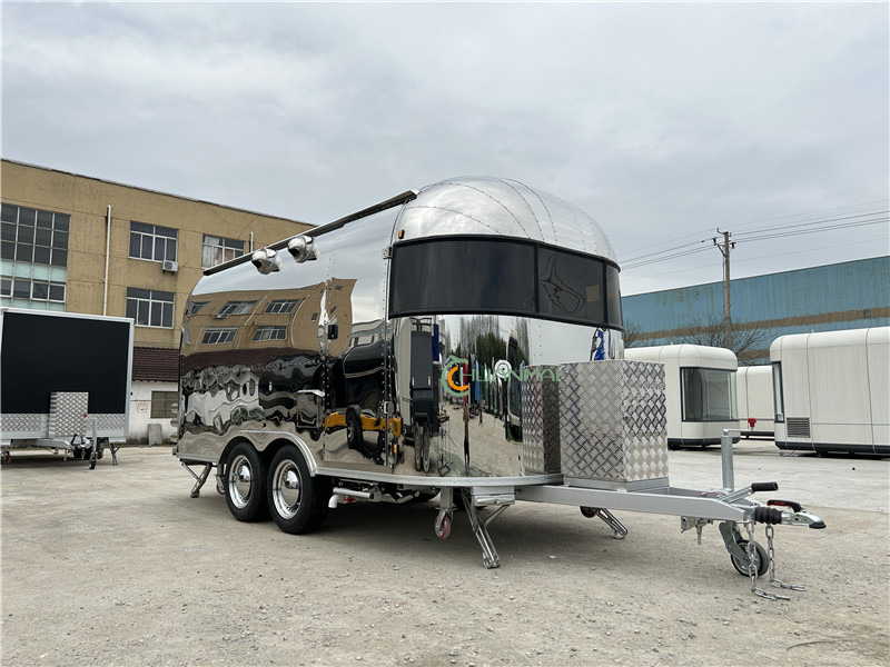Food Van Food Truck, Foodtruck, Food Catering Trailer - مقطورة بيع ( الأغذية): صورة 5 Food Van Food Truck, Foodtruck, Food Catering Trailer - مقطورة بيع ( الأغذية): صورة 5