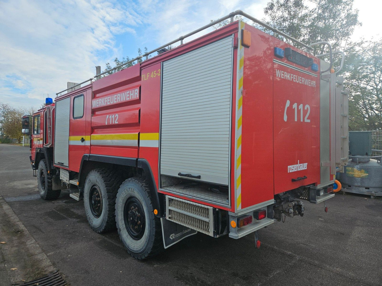 MAN KAT 6x6 Tanklöschfahrzeug - شاحنة صهريج: صورة 4 MAN KAT 6x6 Tanklöschfahrzeug - شاحنة صهريج: صورة 4