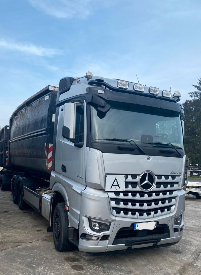 Mercedes-Benz Acocs 2548 6x2 Hakenabroller - شاحنة ذات خطاف: صورة 2 Mercedes-Benz Acocs 2548 6x2 Hakenabroller - شاحنة ذات خطاف: صورة 2