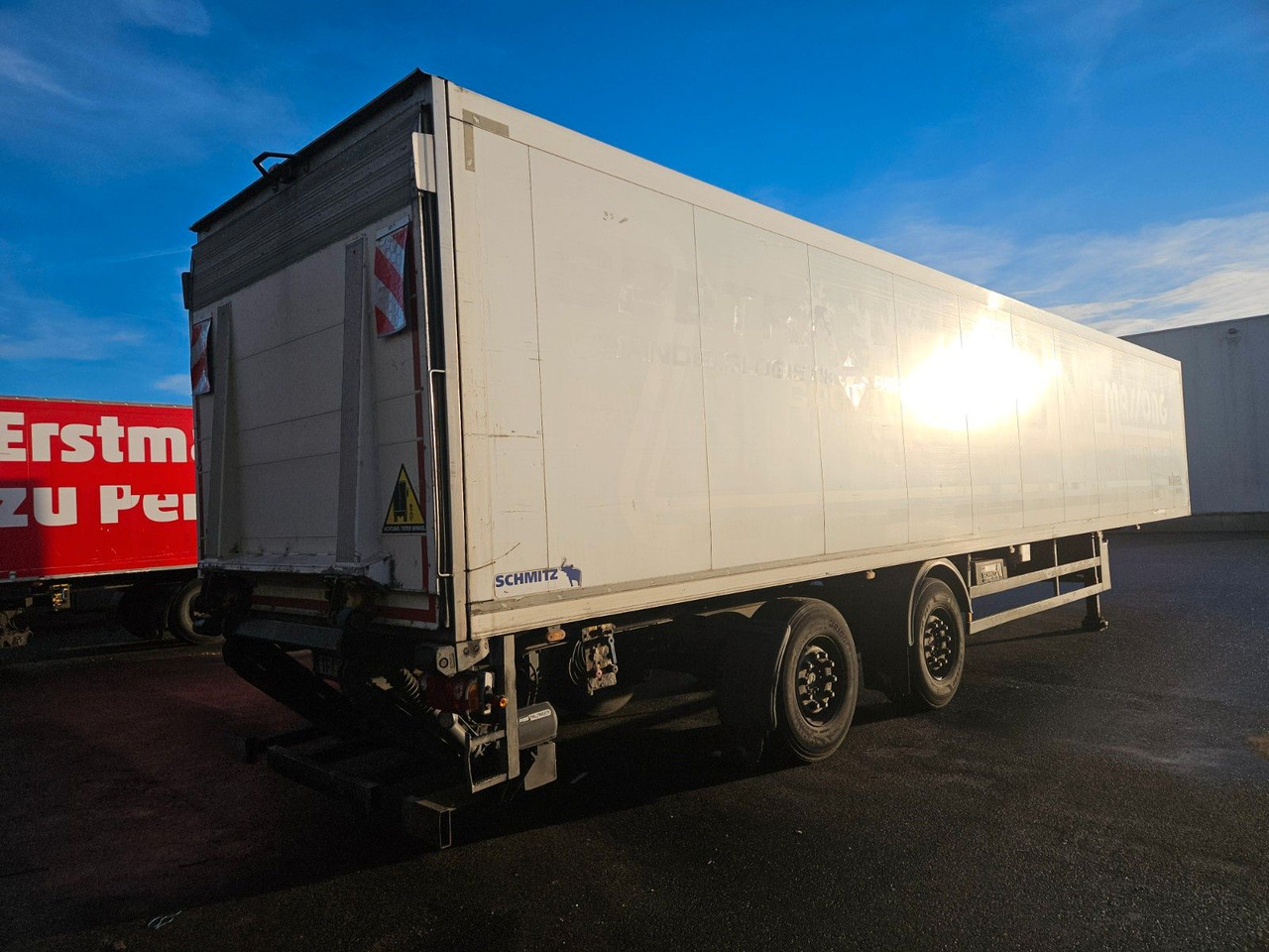 Schmitz Cargobull SKO 20 mit LBW ohne Kühlaggregat - نصف مقطورة صندوق مغلق: صورة 2 Schmitz Cargobull SKO 20 mit LBW ohne Kühlaggregat - نصف مقطورة صندوق مغلق: صورة 2