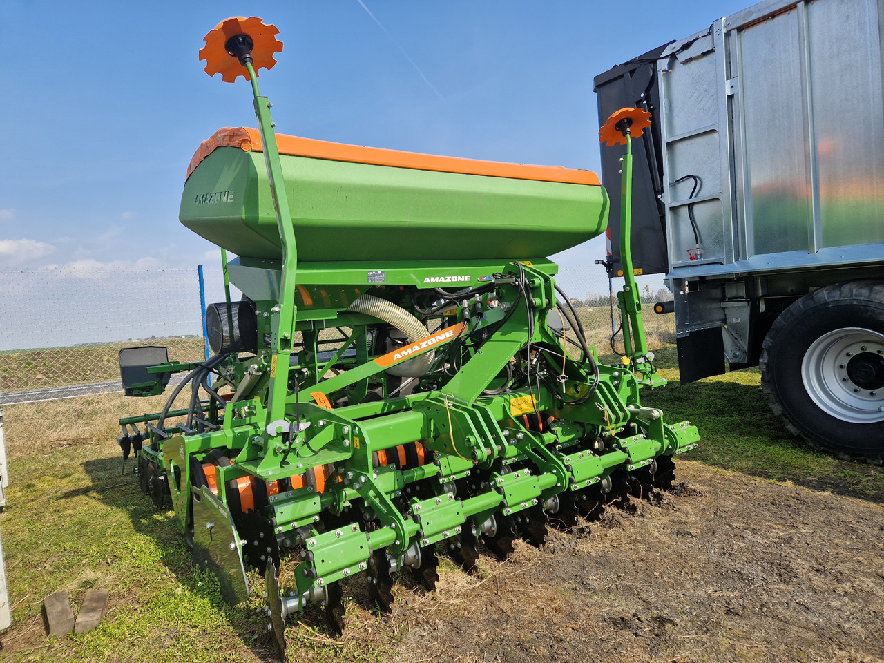 Amazone Centaya 3000 Super Harrow - آلة البذار متعددة الوظائف: صورة 3 Amazone Centaya 3000 Super Harrow - آلة البذار متعددة الوظائف: صورة 3