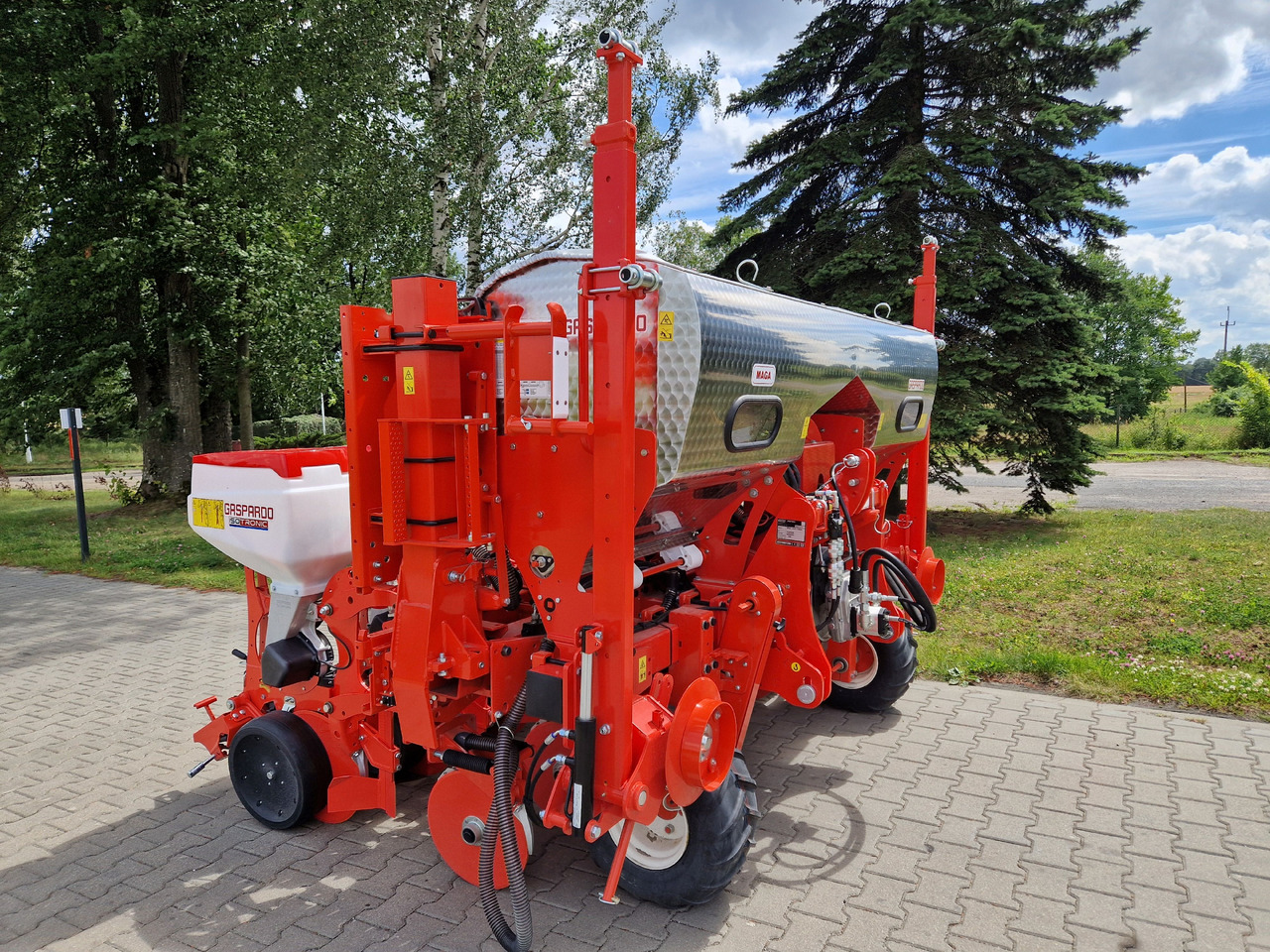 GASPARDO MAGA 6R ISOTRONIC - آلة نثر البذور الدقيقة: صورة 2 GASPARDO MAGA 6R ISOTRONIC - آلة نثر البذور الدقيقة: صورة 2