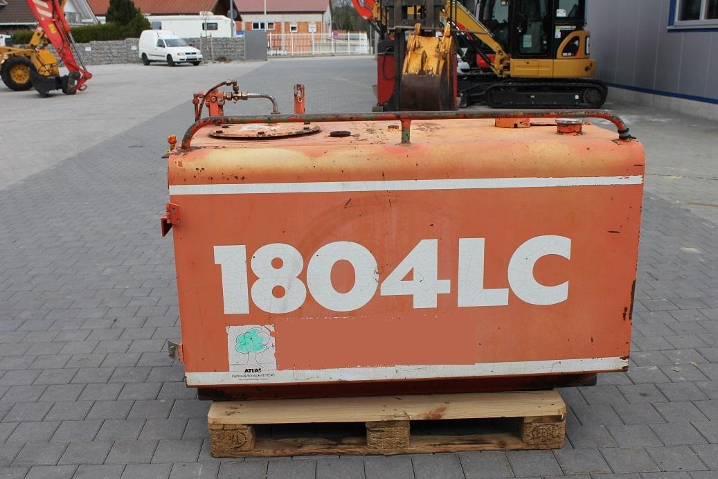 Atlas 1804 - خزان هيدروليكي - آلات البناء: صورة 2 Atlas 1804 - خزان هيدروليكي - آلات البناء: صورة 2