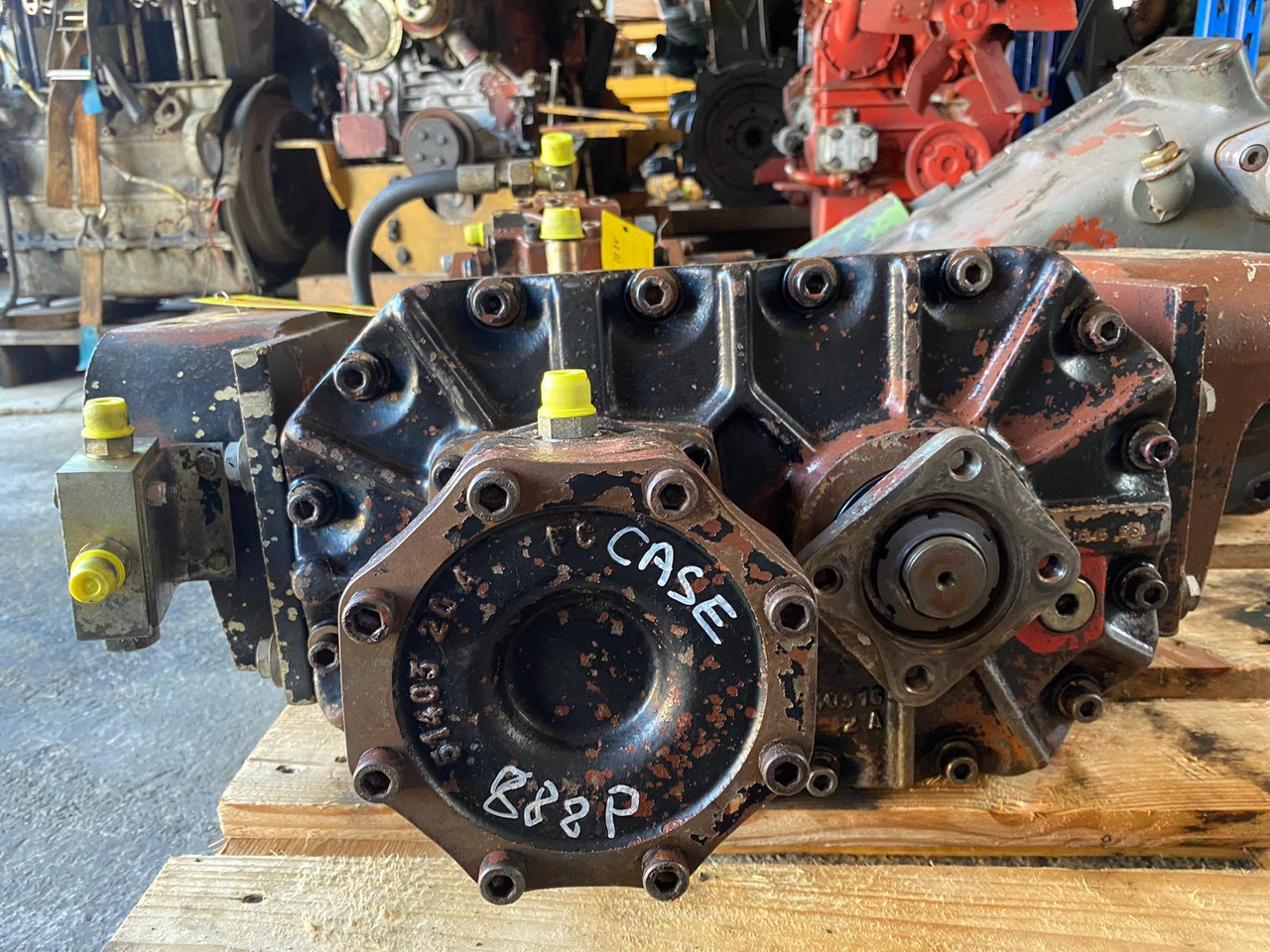 Case 888 P - نقل الحركة - آلات البناء: صورة 1 Case 888 P - نقل الحركة - آلات البناء: صورة 1