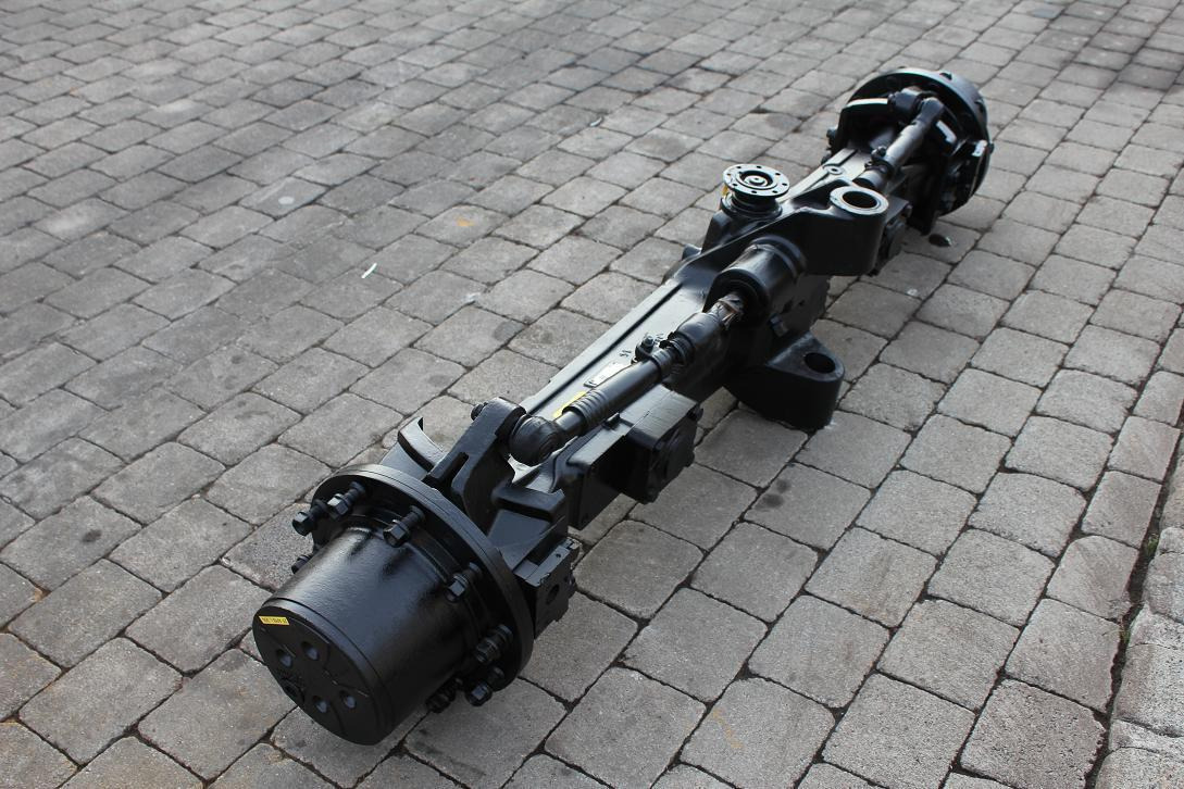 Caterpillar 212 BFT - المحور و قطع الغيار - آلات البناء: صورة 5 Caterpillar 212 BFT - المحور و قطع الغيار - آلات البناء: صورة 5