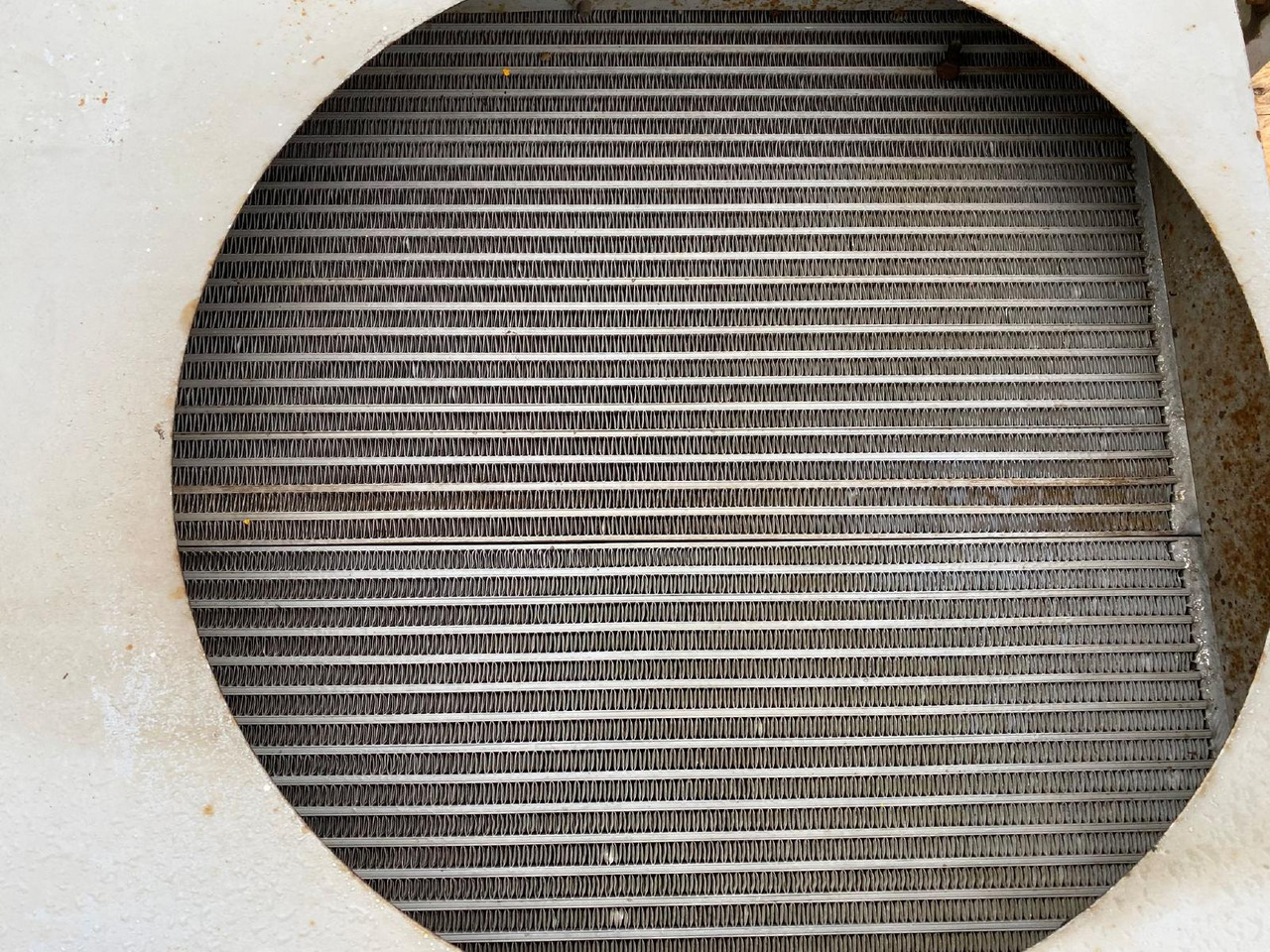 Furukawa 320 E - نظام التبريد - آلات البناء: صورة 5 Furukawa 320 E - نظام التبريد - آلات البناء: صورة 5