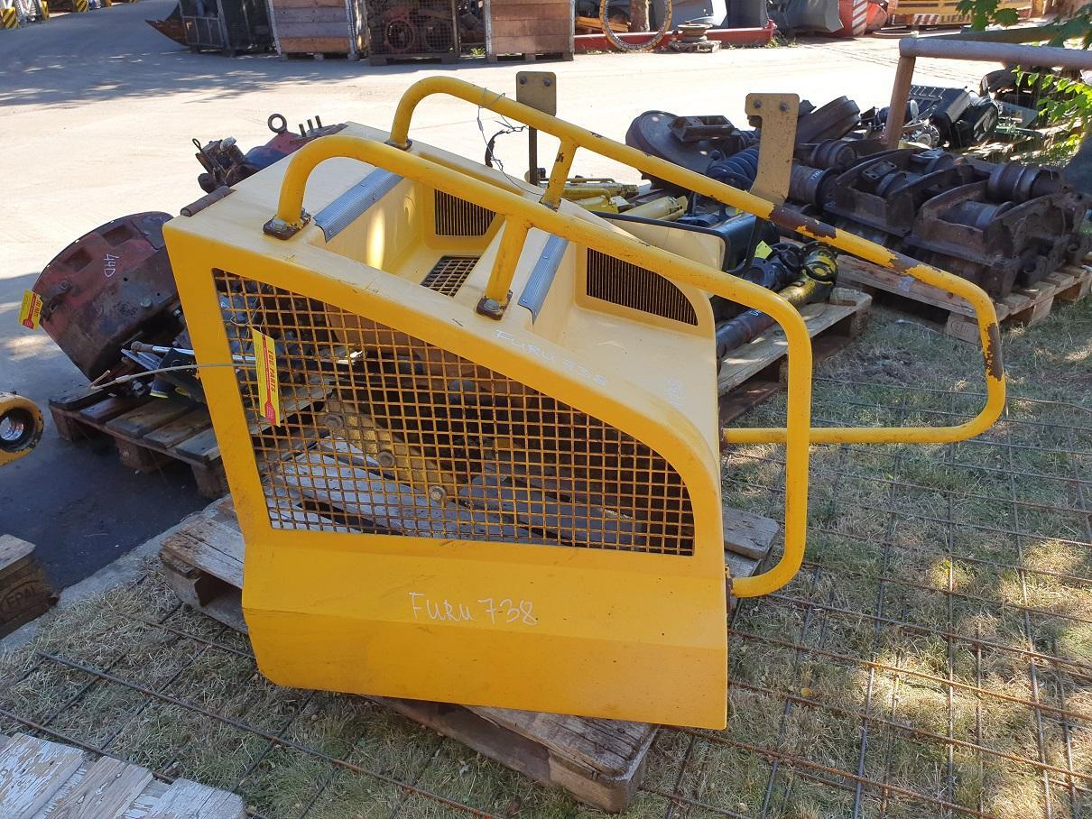 Furukawa 738 LS - هيكل السيارة الخارجية - حفار زحاف: صورة 1 Furukawa 738 LS - هيكل السيارة الخارجية - حفار زحاف: صورة 1