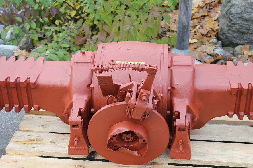 Hanomag MF 22 C - المحور و قطع الغيار - آلات البناء: صورة 4 Hanomag MF 22 C - المحور و قطع الغيار - آلات البناء: صورة 4