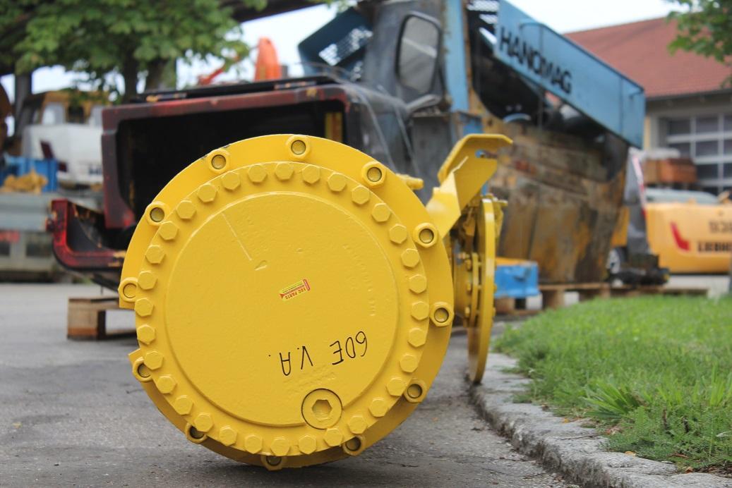 Hanomag ZF aus 60E - المحور و قطع الغيار - آلات البناء: صورة 2 Hanomag ZF aus 60E - المحور و قطع الغيار - آلات البناء: صورة 2