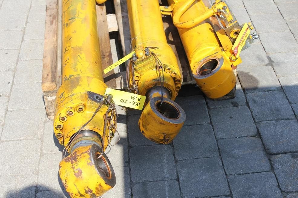 JCB 210 LC - اسطوانة هيدروليكية - آلات البناء: صورة 4 JCB 210 LC - اسطوانة هيدروليكية - آلات البناء: صورة 4