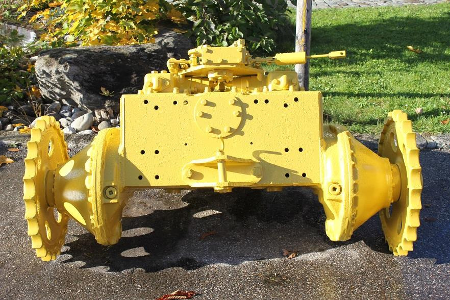 Komatsu D21 - محرك السفر - آلات البناء: صورة 4 Komatsu D21 - محرك السفر - آلات البناء: صورة 4