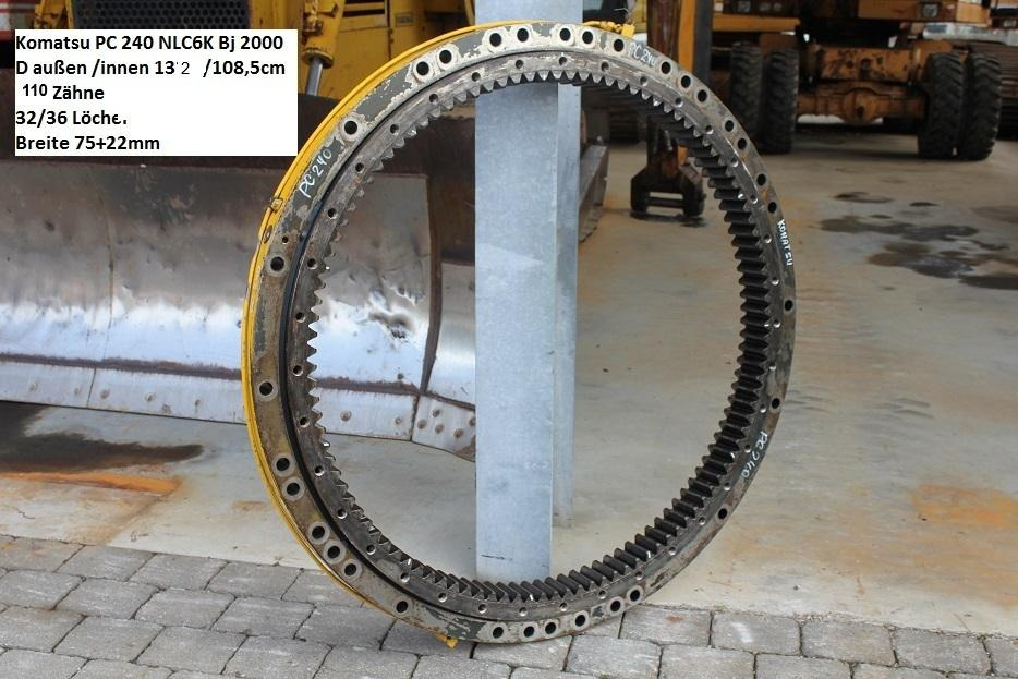 Komatsu PC 240 NLC -6K - محمل الدوران - آلات البناء: صورة 1 Komatsu PC 240 NLC -6K - محمل الدوران - آلات البناء: صورة 1