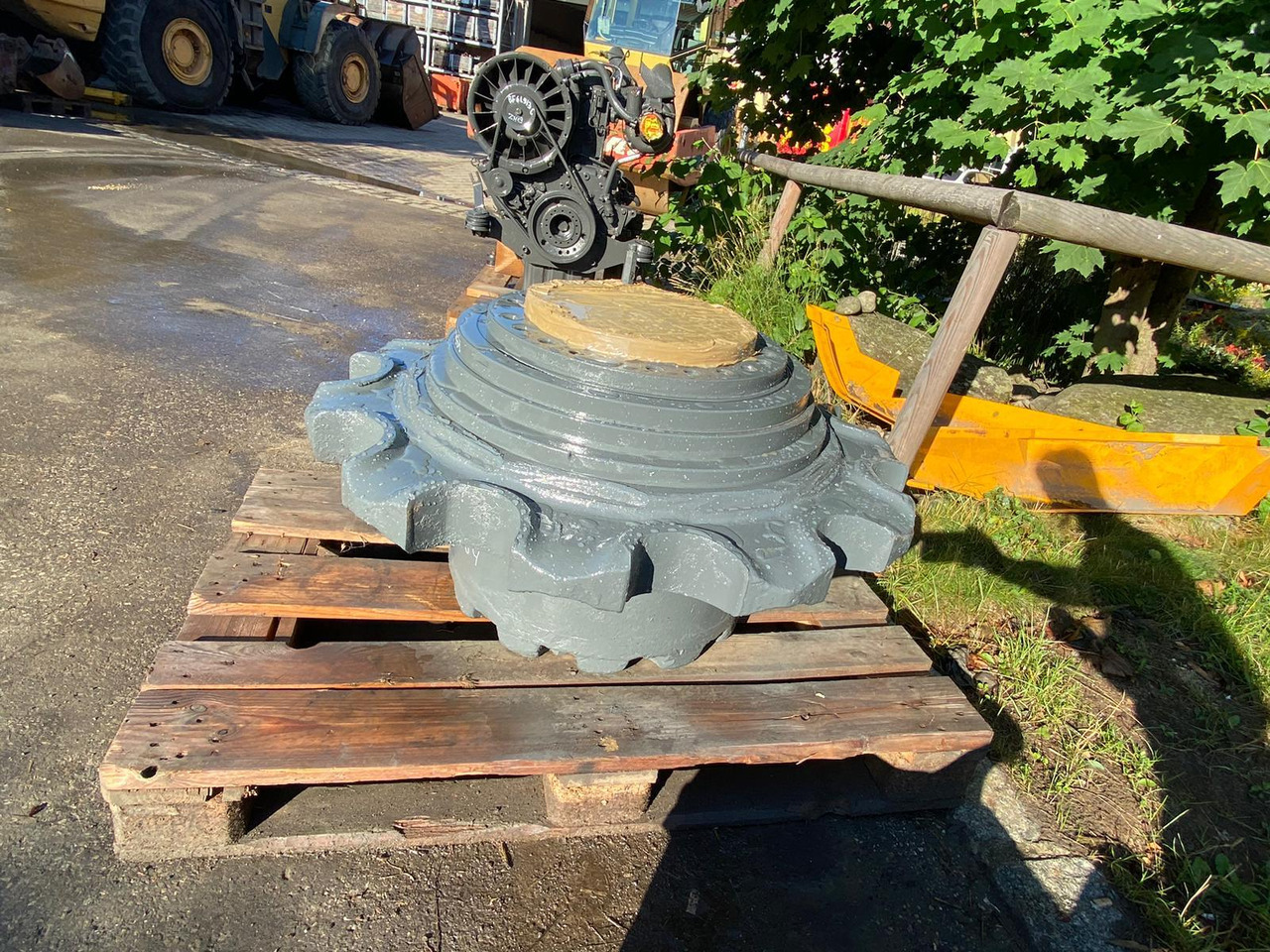 Liebherr FAT 550P051 aus LH R964 - محرك السفر - آلات البناء: صورة 4 Liebherr FAT 550P051 aus LH R964 - محرك السفر - آلات البناء: صورة 4