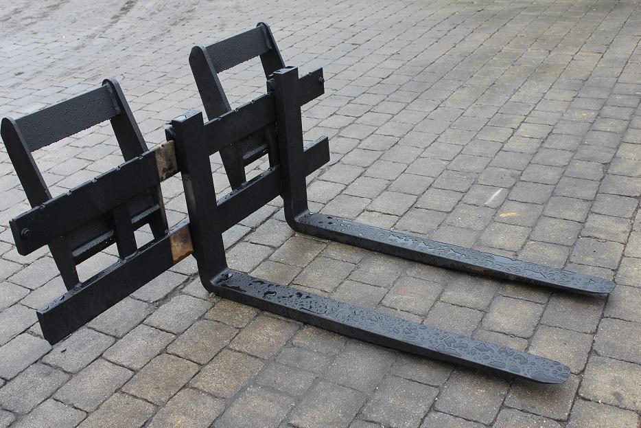 Liebherr L 507 - شوكة - اللودر بعجل: صورة 1 Liebherr L 507 - شوكة - اللودر بعجل: صورة 1