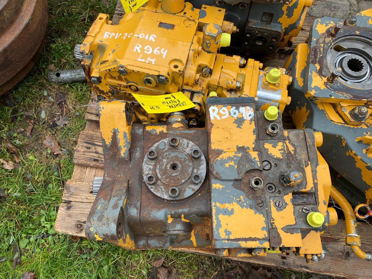 مضخة هيدروليكية - آلات البناء Liebherr LPV 165, MKA 350, Linde BPV 70 aus R964: صورة 7 مضخة هيدروليكية - آلات البناء Liebherr LPV 165, MKA 350, Linde BPV 70 aus R964: صورة 7