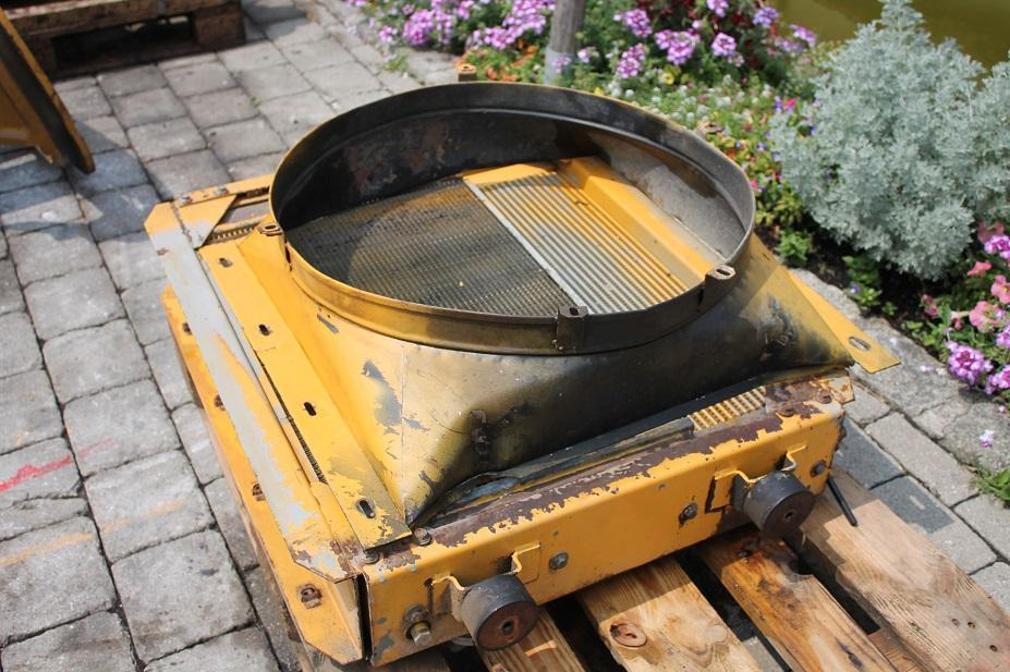 Liebherr LR 621 - نظام التبريد - آلات البناء: صورة 2 Liebherr LR 621 - نظام التبريد - آلات البناء: صورة 2