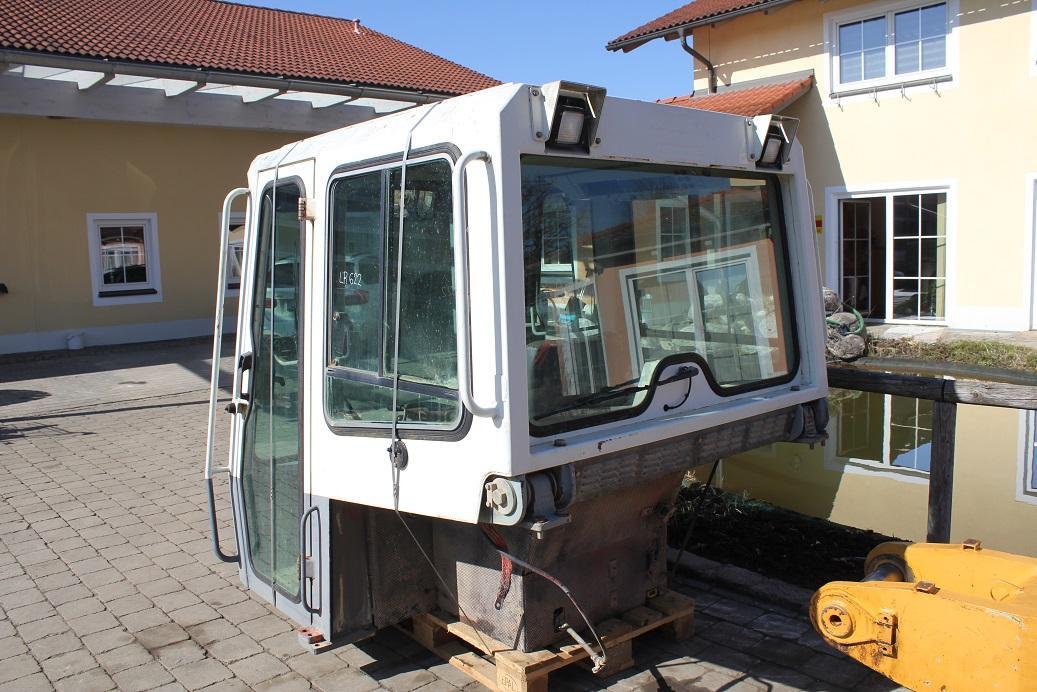 Liebherr LR 622 - كابينة - آلات البناء: صورة 3 Liebherr LR 622 - كابينة - آلات البناء: صورة 3