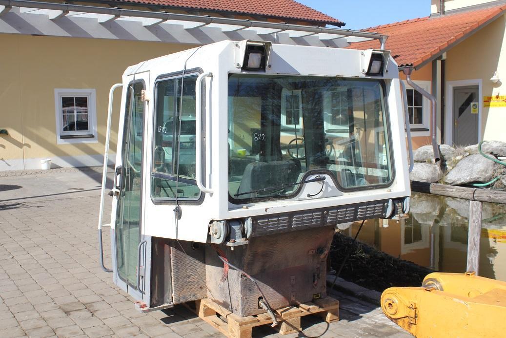 Liebherr LR 622 - كابينة - آلات البناء: صورة 5 Liebherr LR 622 - كابينة - آلات البناء: صورة 5