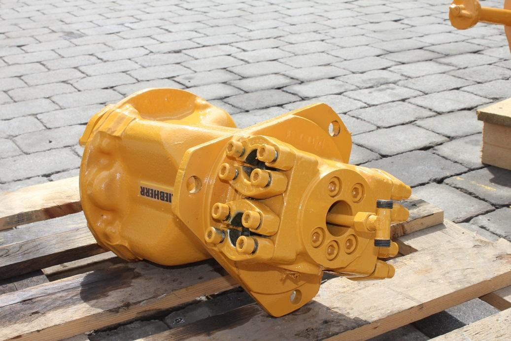 Liebherr R 924 - قطع غيار - حفارة: صورة 4 Liebherr R 924 - قطع غيار - حفارة: صورة 4