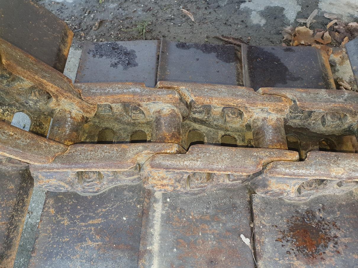 O&K Kobelco SK 210 - مسارات - آلات البناء: صورة 5 O&K Kobelco SK 210 - مسارات - آلات البناء: صورة 5