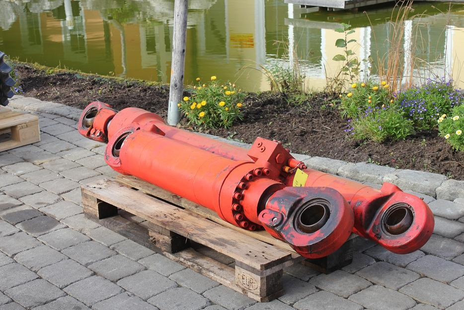 O&K MH 6.5 - اسطوانة هيدروليكية - آلات البناء: صورة 3 O&K MH 6.5 - اسطوانة هيدروليكية - آلات البناء: صورة 3