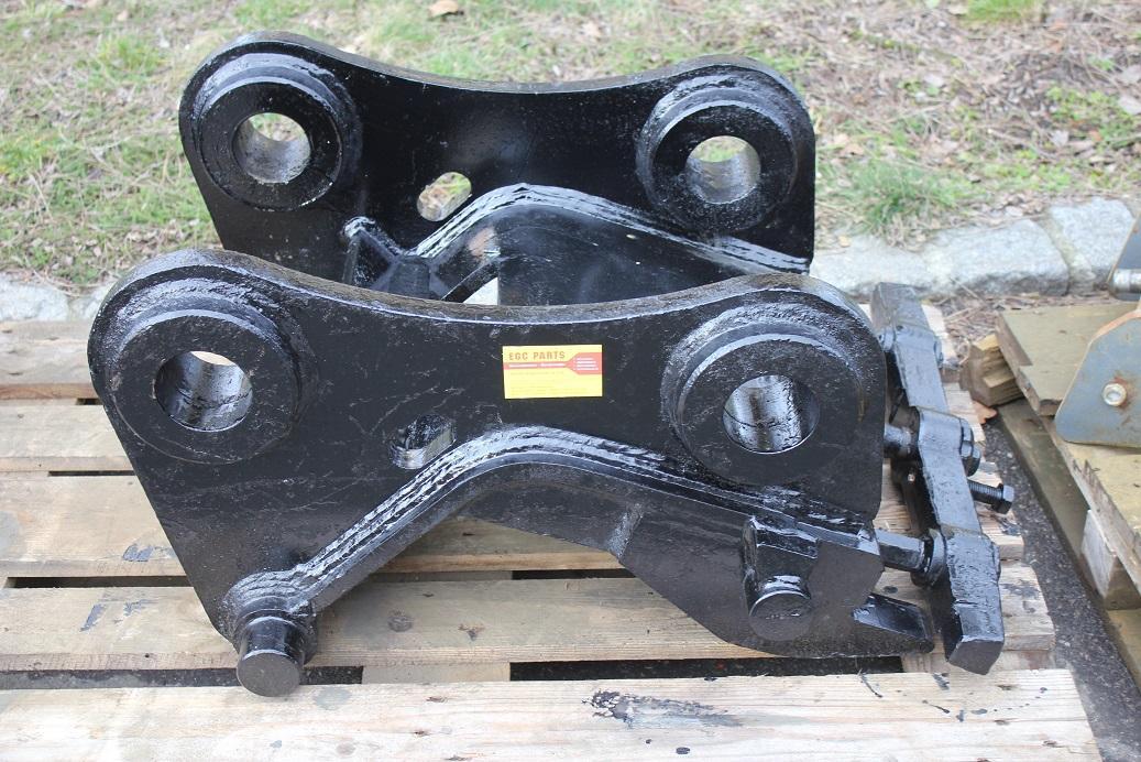 - قارنة توصيل هيدروليكي - آلات البناء: صورة 1 - قارنة توصيل هيدروليكي - آلات البناء: صورة 1