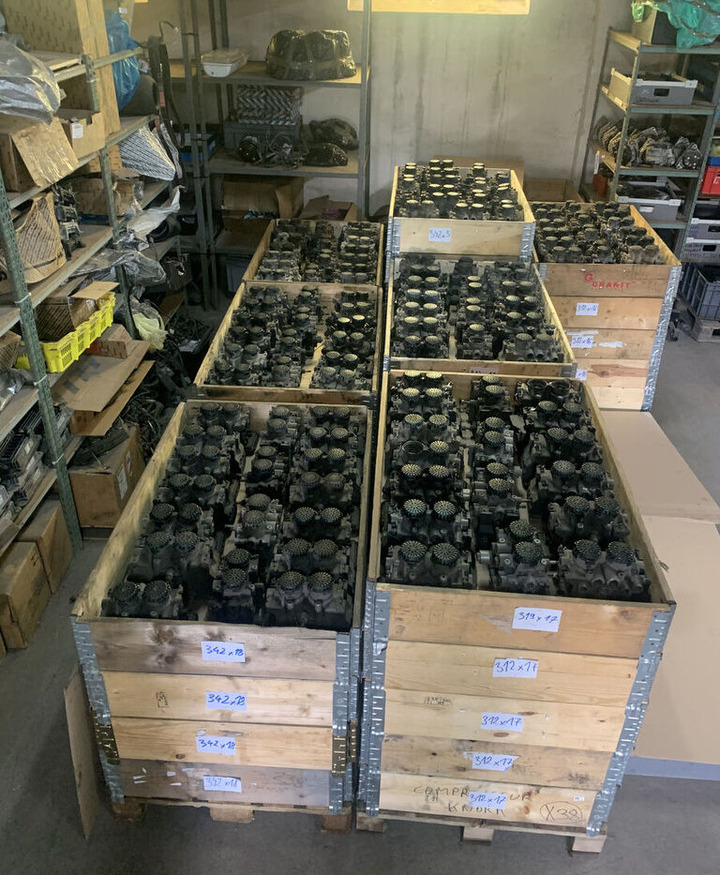 Knorr-Bremse TEBS ES2060 K019312 Knorr-Bremse - صمام الفرامل - عربة مقطورة: صورة 5 Knorr-Bremse TEBS ES2060 K019312 Knorr-Bremse - صمام الفرامل - عربة مقطورة: صورة 5