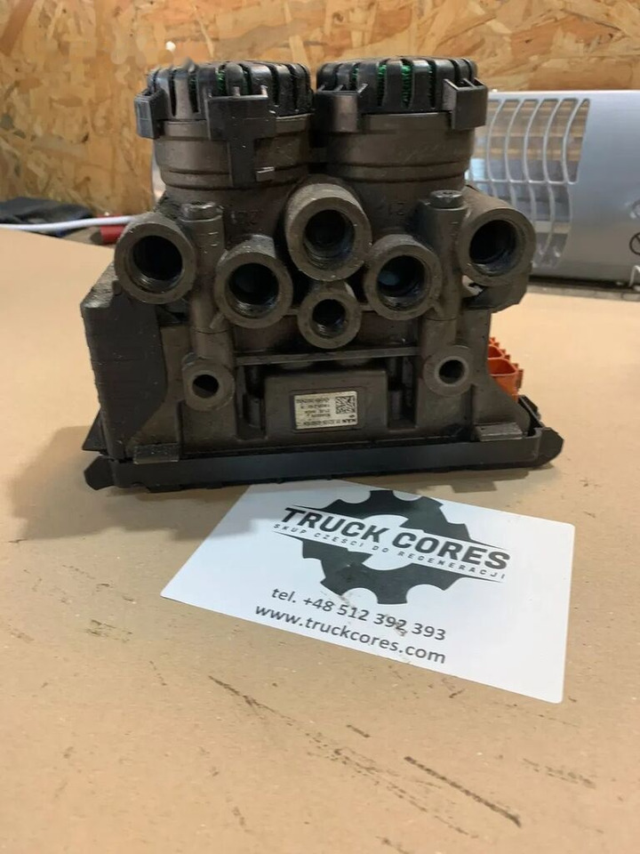 Modulator Podwójny EBS K050209 E6 KNORR BREMSE MAN TGX, TGL, TGM K050209 - صمام الفرامل - شاحنة: صورة 1 Modulator Podwójny EBS K050209 E6 KNORR BREMSE MAN TGX, TGL, TGM K050209 - صمام الفرامل - شاحنة: صورة 1