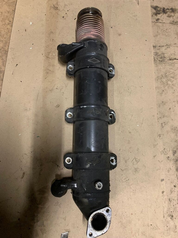 RECYRKULATOR SPALIN EGR SOLARIS CUMMINS ISL 5347234 - المحرك و قطع الغيار - شاحنة: صورة 2 RECYRKULATOR SPALIN EGR SOLARIS CUMMINS ISL 5347234 - المحرك و قطع الغيار - شاحنة: صورة 2